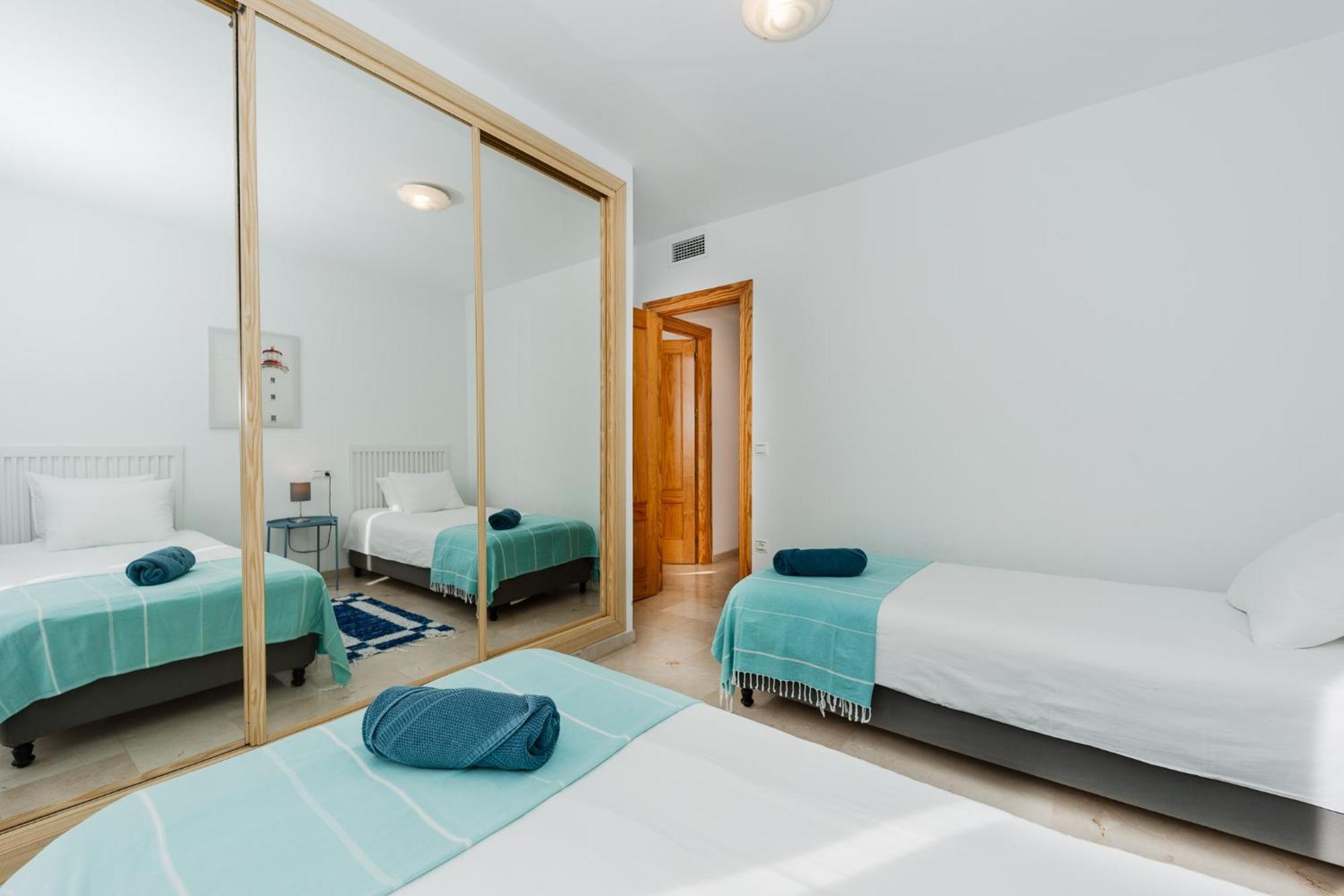 Apartamento Blue Nautico - Penthouse With Stunning Views Of La Herradura (Granada)